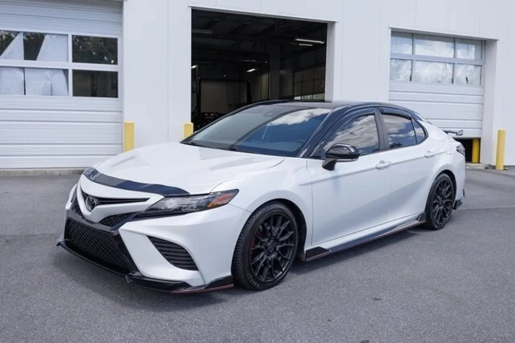 2021 Toyota Camry TRD V6 photo 1