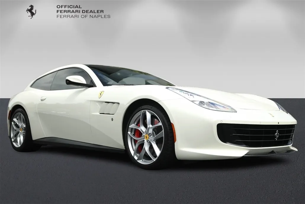 2018 Ferrari GTC4Lusso T photo 1