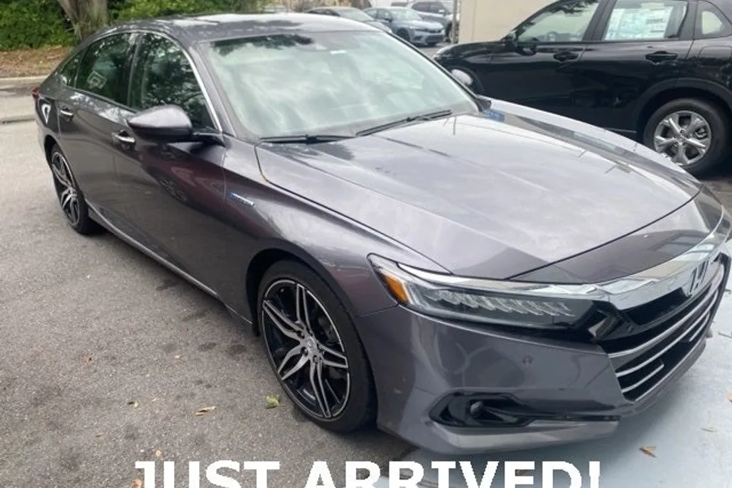 2021 Honda Accord Hybrid Touring photo 1
