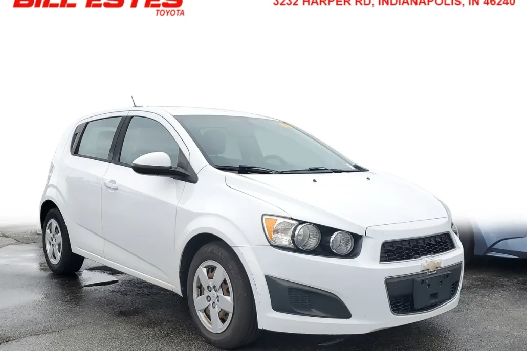 2015 Chevrolet Sonic LS photo 1