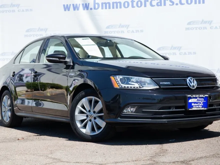 2016 Volkswagen Jetta Hybrid SEL Premium photo 1
