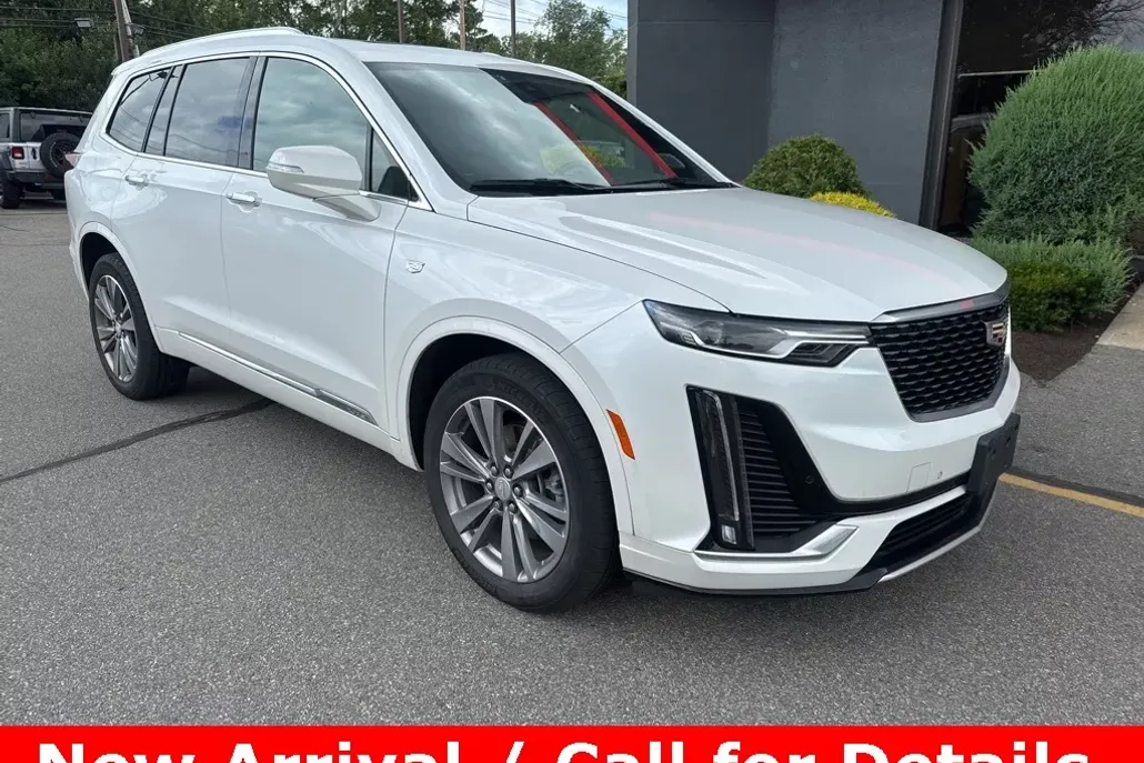 2022 Cadillac XT6 Premium Luxury photo 1