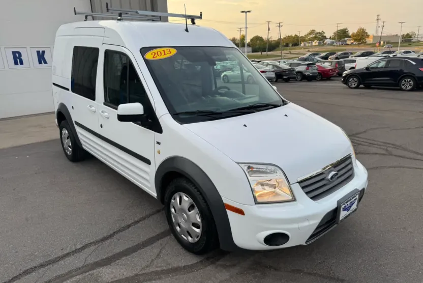 2013 Ford Transit Connect XLT photo 1