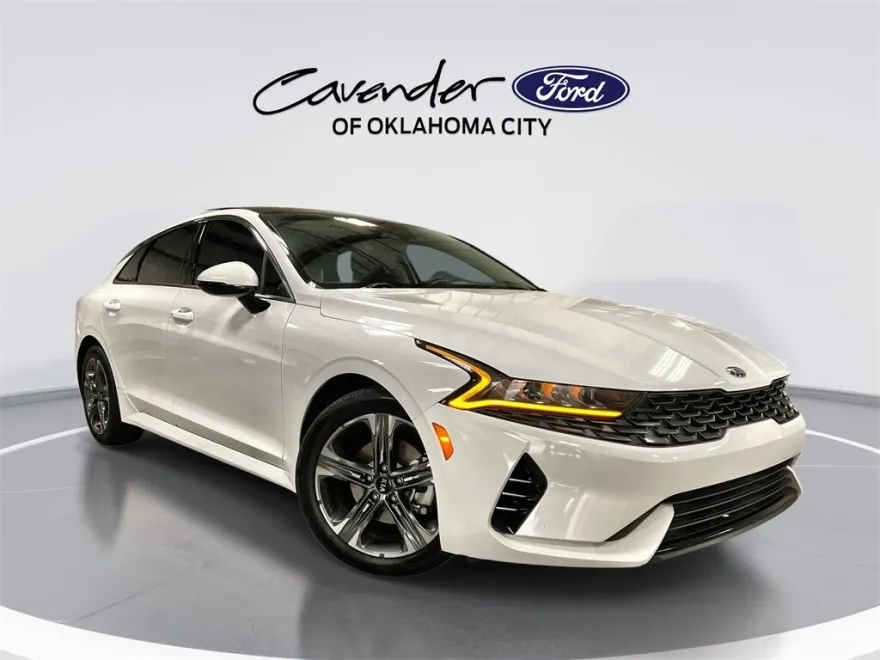 2021 Kia K5 EX photo 1