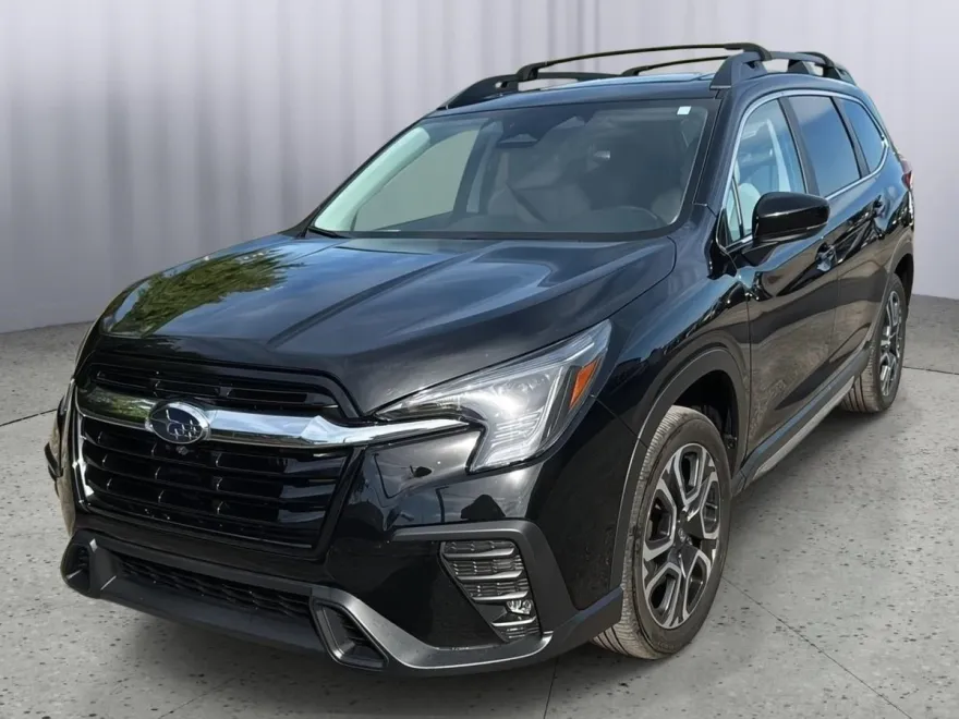 2024 Subaru Ascent Limited photo 1