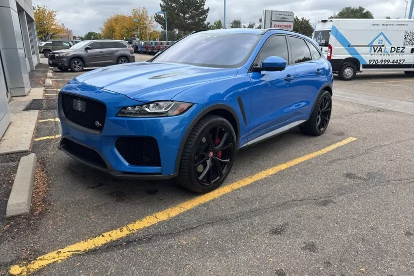 2020 Jaguar F-PACE SVR photo 1