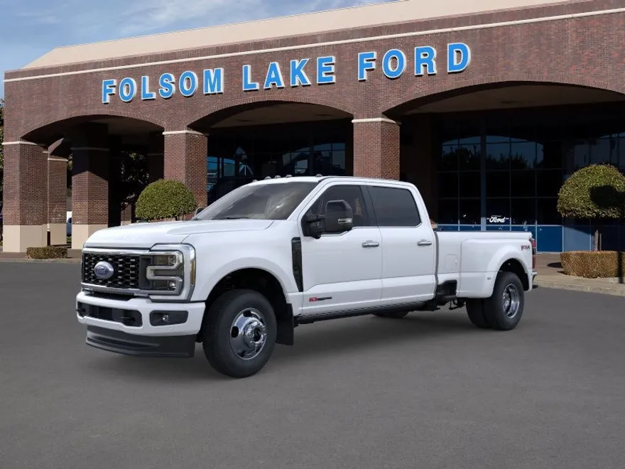 2026 Ford F-350 Platinum photo 1