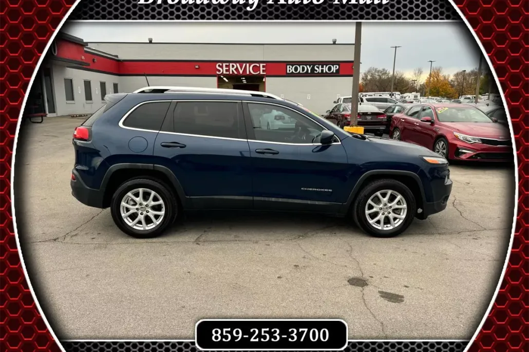 2018 Jeep Cherokee Latitude photo 1