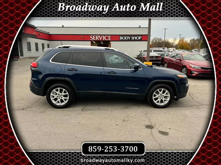 2018 Jeep Cherokee Latitude photo 1