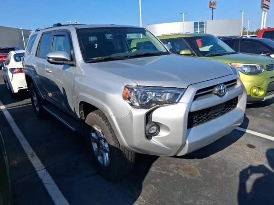 2023 Toyota 4Runner SR5 Premium photo 1