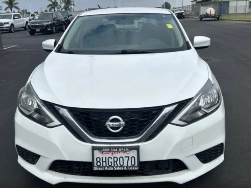 2019 Nissan Sentra S photo 1