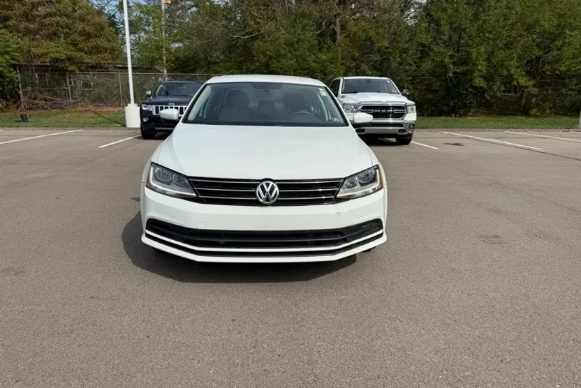 2017 Volkswagen Jetta 1.4T S photo 1