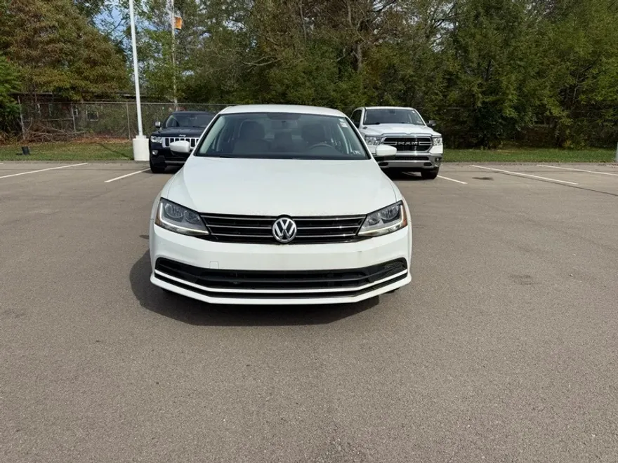 2017 Volkswagen Jetta 1.4T S photo 1