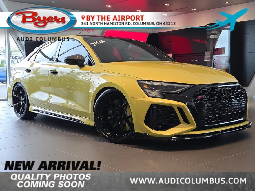 2024 Audi RS 3 Base photo 1