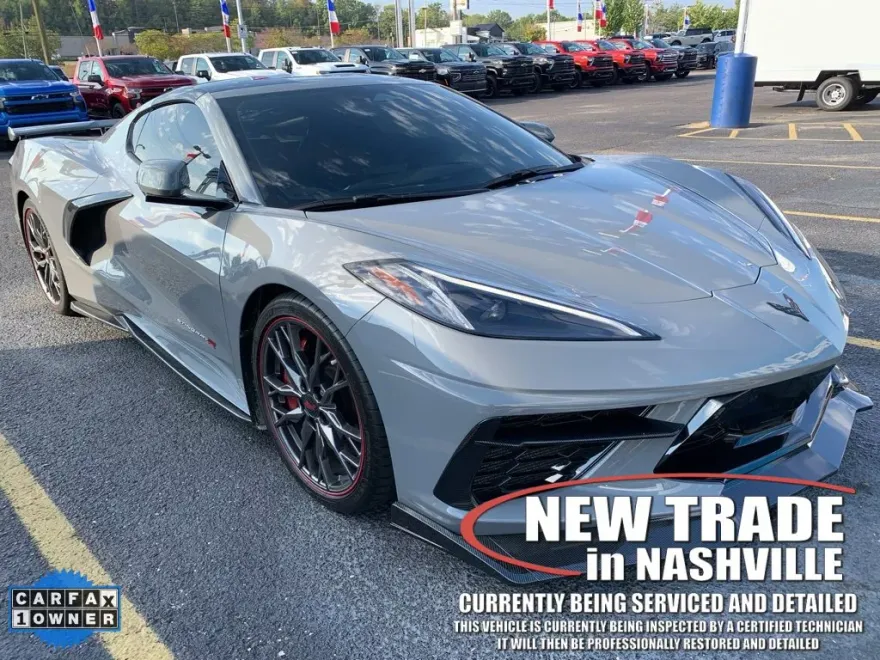 2025 Chevrolet Corvette Stingray 2LT Coupe photo 1