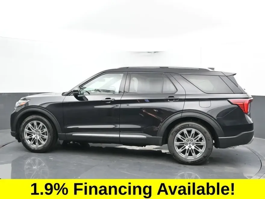 2025 Ford Explorer Platinum photo 1