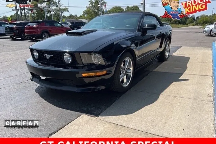 2008 Ford Mustang GT Premium Convertible photo 1