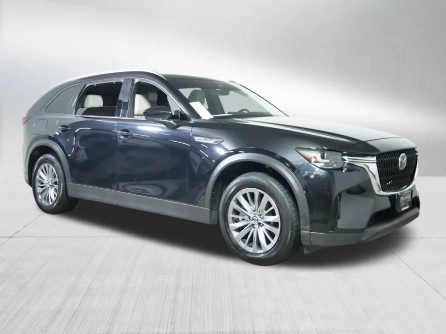 2024 Mazda CX-90 Preferred photo 1