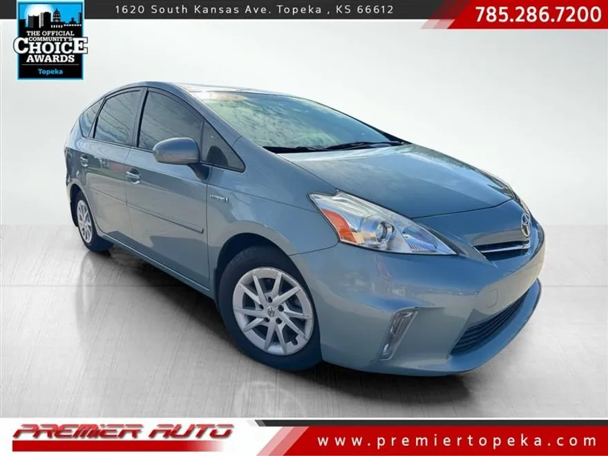 2014 Toyota Prius V Five photo 1