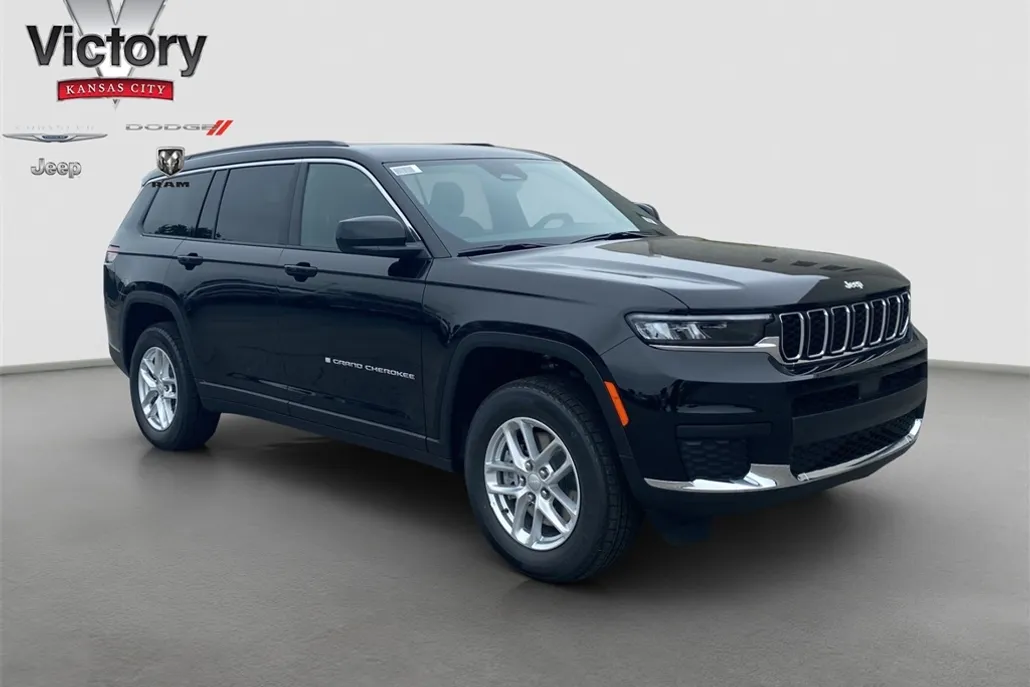 2025 Jeep Grand Cherokee Laredo X photo 1