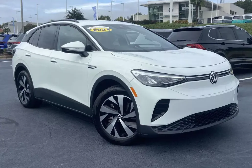 2024 Volkswagen ID.4 Pro photo 1