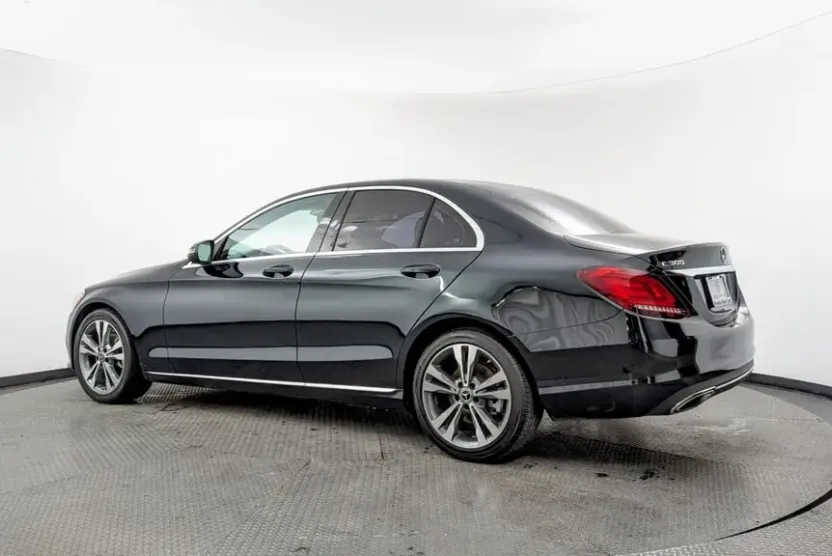 2019 Mercedes Benz C 300 photo 1
