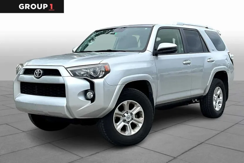 2014 Toyota 4Runner SR5 photo 1