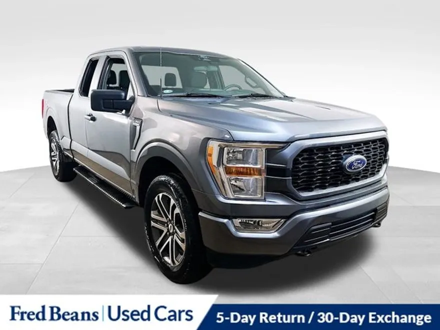 2022 Ford F-150 XL photo 1