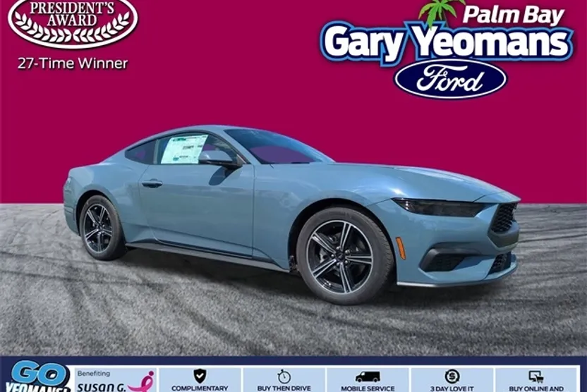 2025 Ford Mustang EcoBoost photo 1
