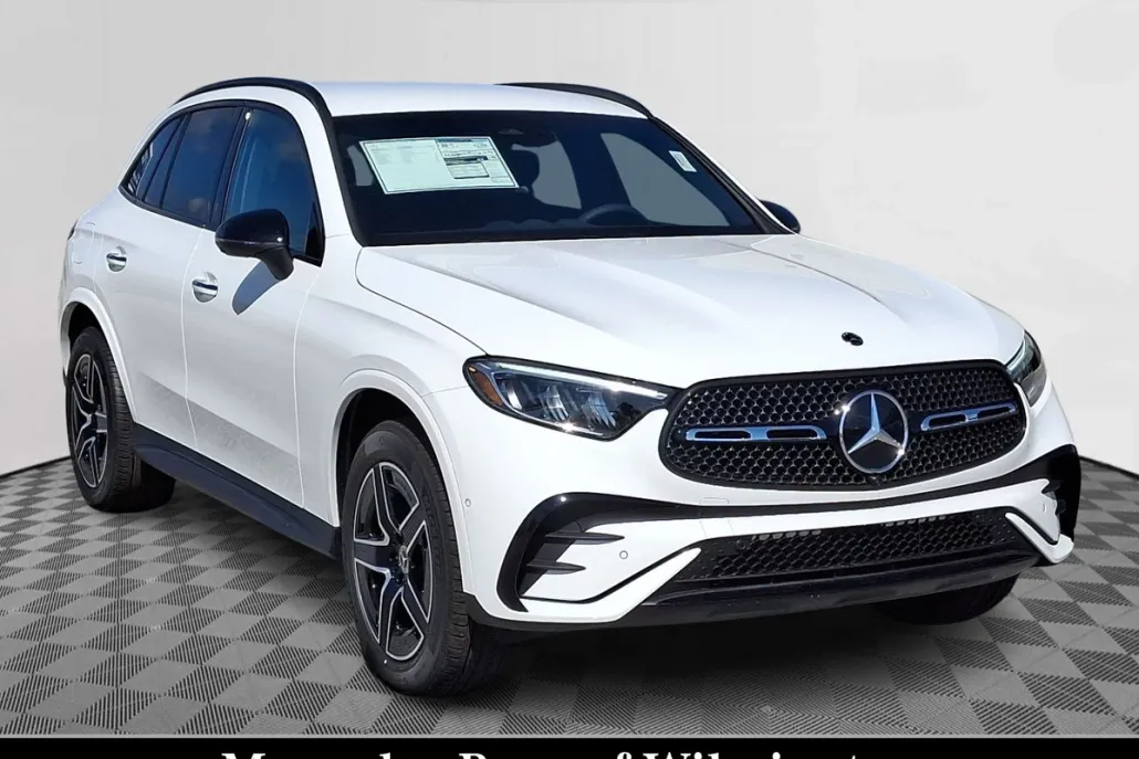 2025 Mercedes Benz GLC 300 4MATIC photo 1