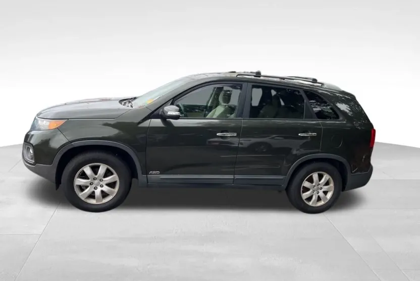 2013 Kia Sorento Base LX photo 1