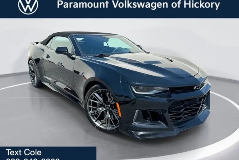 2022 Chevrolet Camaro ZL1 photo 1