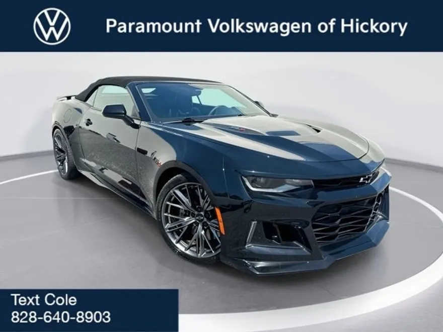2022 Chevrolet Camaro ZL1 photo 1
