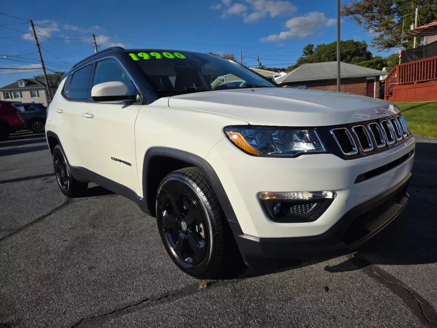 2018 Jeep Compass North Edition Latitude photo 1