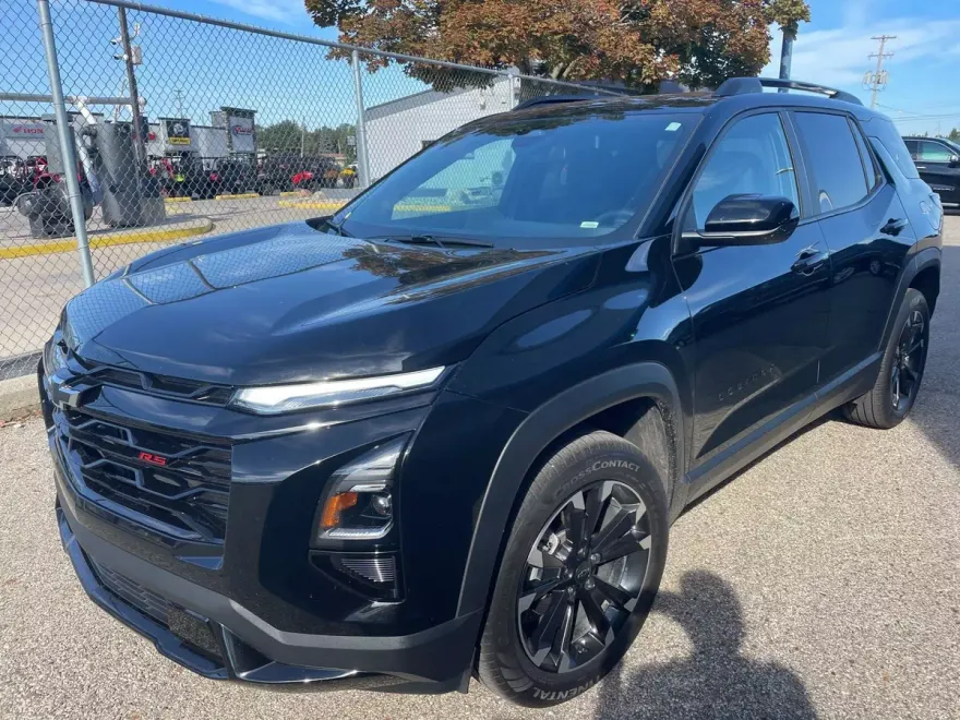 2025 Chevrolet Equinox RS photo 1