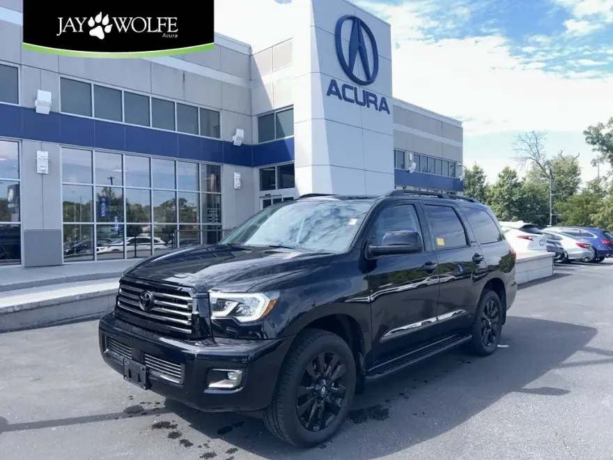 2021 Toyota Sequoia photo 1