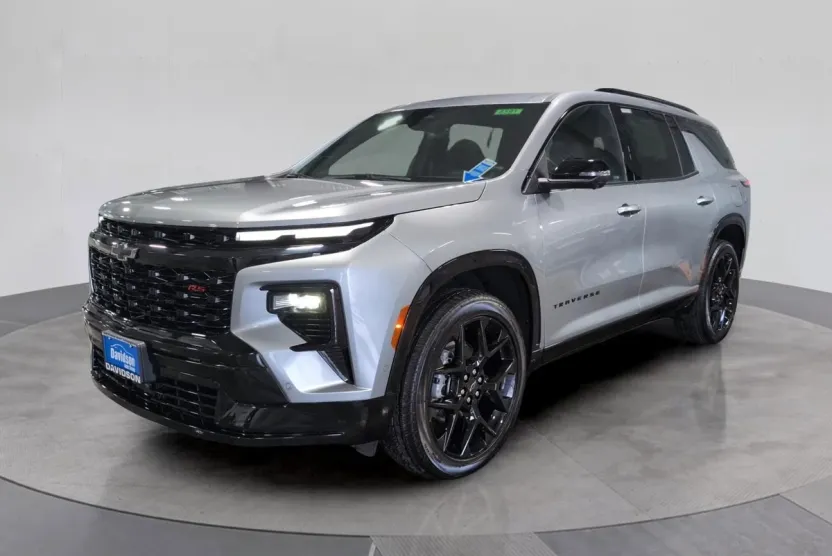 2024 Chevrolet Traverse RS photo 1