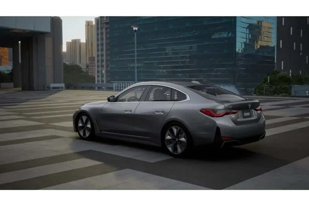 2025 Bmw i4 xDrive40 photo 1