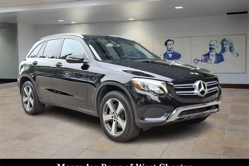 2019 Mercedes Benz GLC 300 photo 1