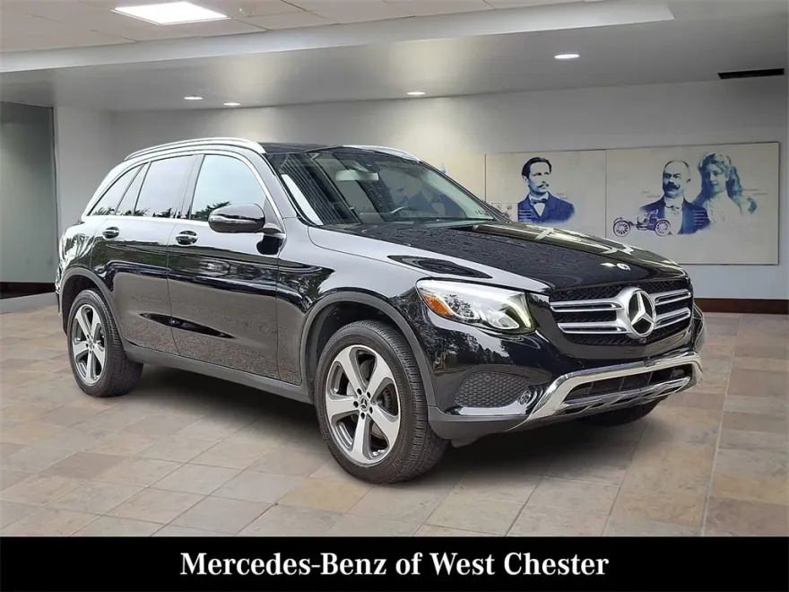 2019 Mercedes Benz GLC 300 photo 1