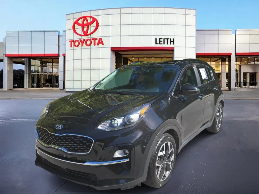 2022 Kia Sportage EX photo 1