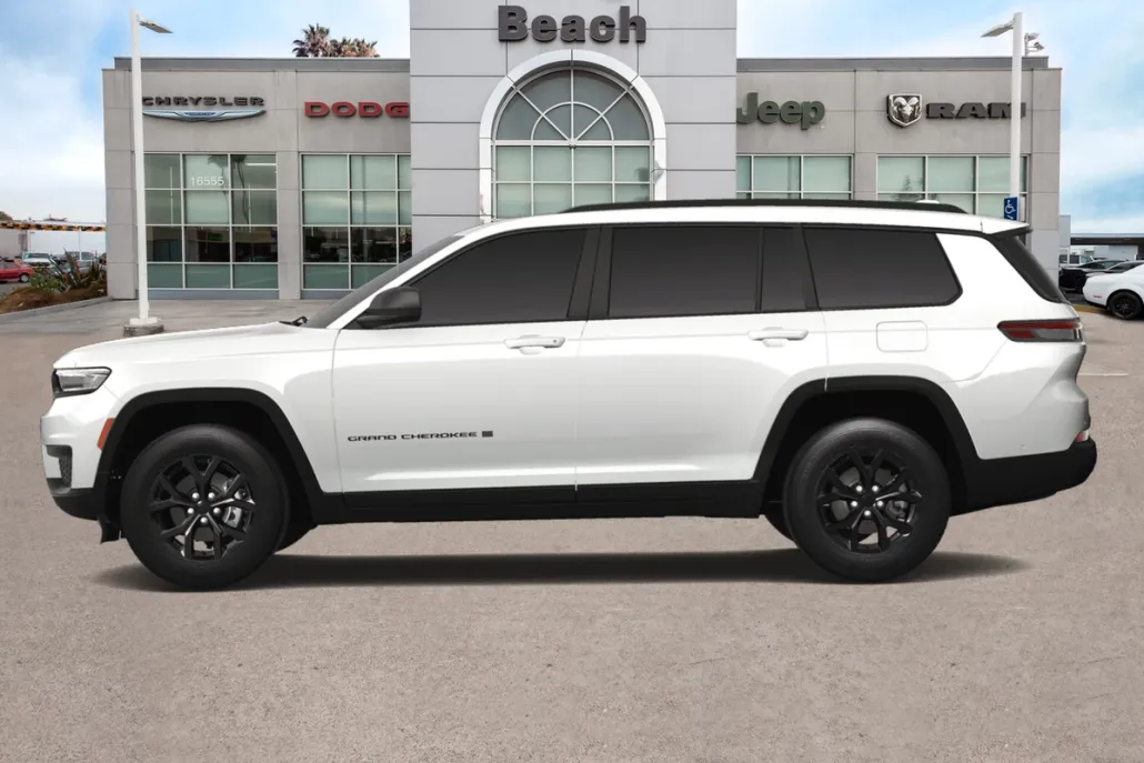 2025 Jeep Grand Cherokee Altitude photo 1