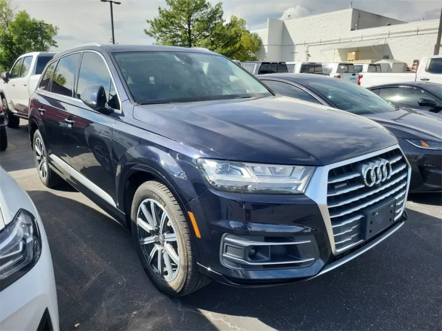 2017 Audi Q7 3.0T Premium photo 1