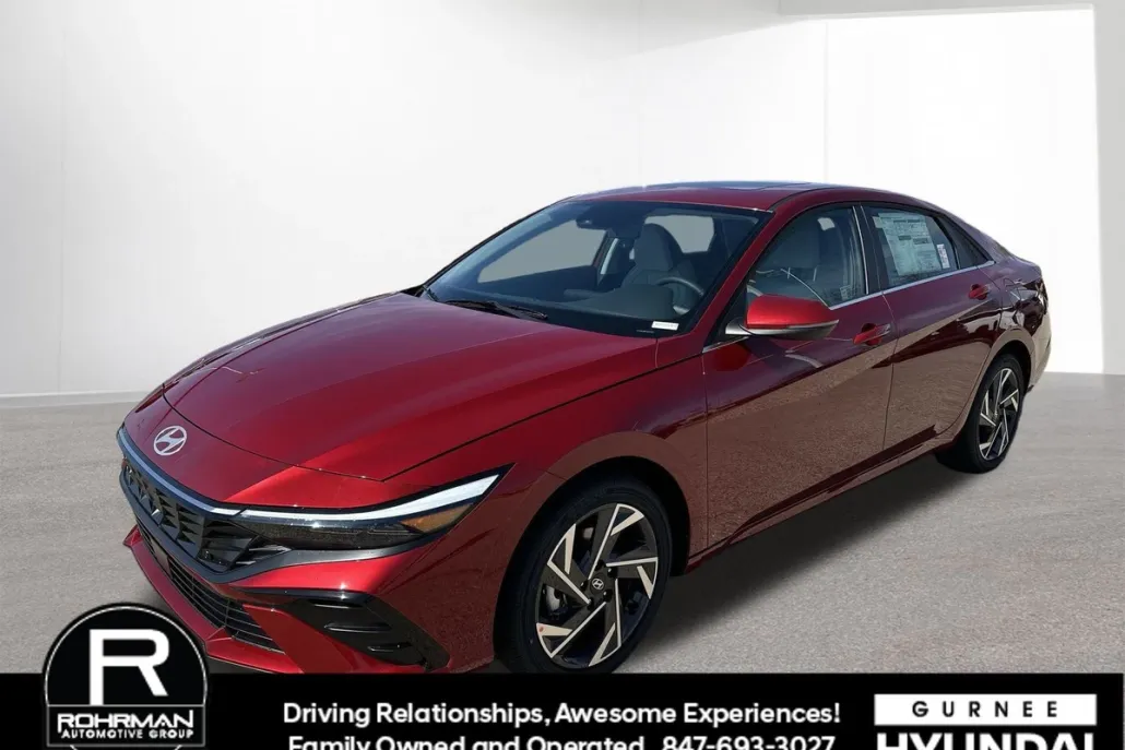 2025 Hyundai Elantra Limited photo 1