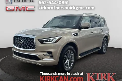 2023 Infiniti QX80 Luxe photo 2