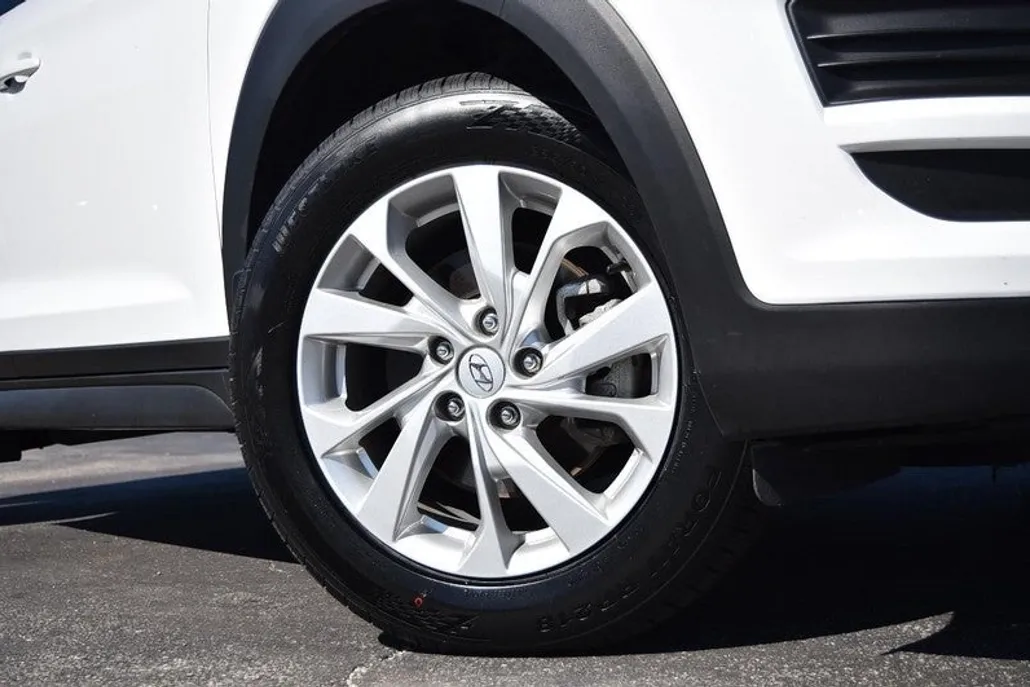 2020 Hyundai Tucson Value photo 1