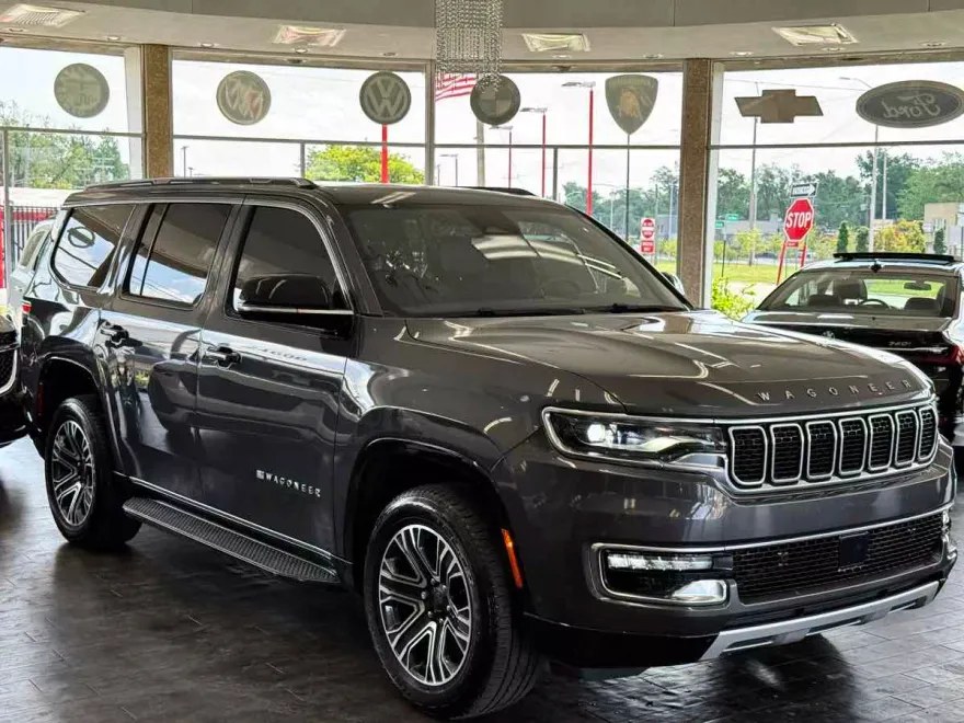 2024 Jeep Wagoneer Series I photo 1