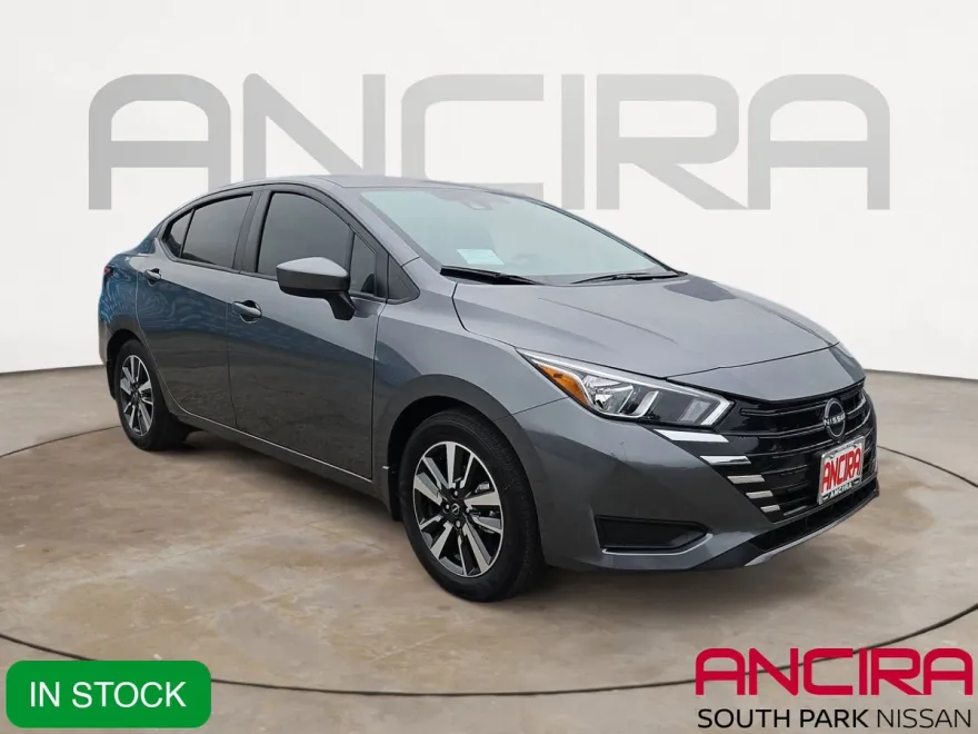 2025 Nissan Versa SV photo 1