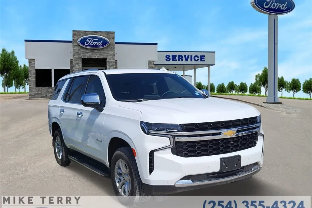 2024 Chevrolet Tahoe LS photo 1