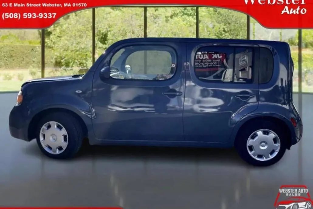 2013 Nissan Cube SL photo 1